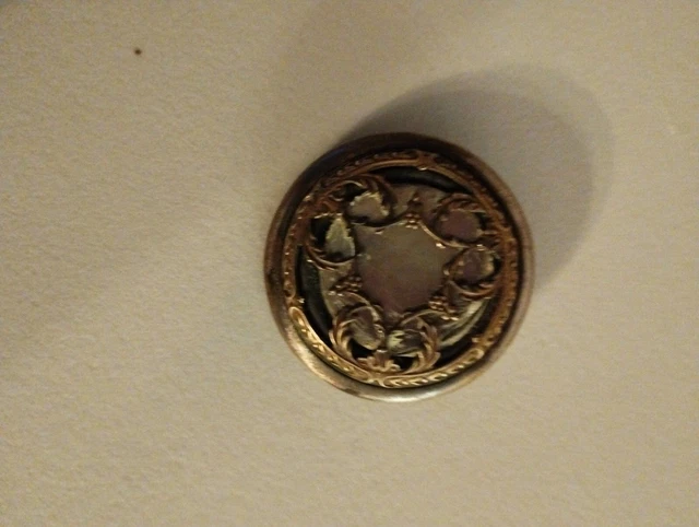 Bouton Ancien Art Nouveau – Nacre Et Métal, 31 Mm, Collection France