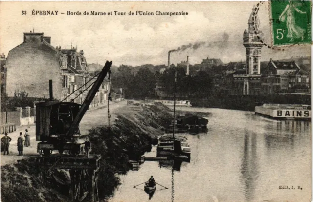 CPA ÉPERNAY - Bords de Marne et Tour de l'Union Champenois (741628)