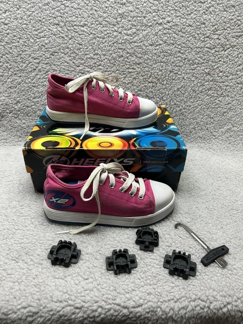 Heelys Fresh X2 Girls Skate Shoes Roller Skate Canvas Trainers Pink Size 1