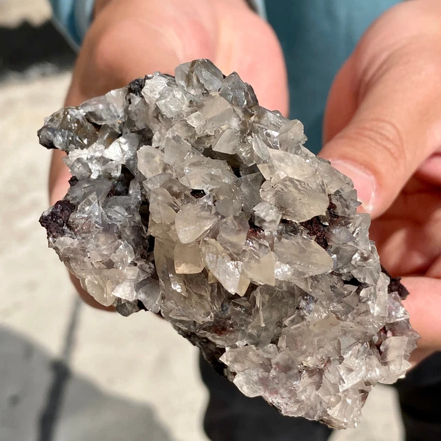 400G Black carbon and sand mixed in quartz crystal cluster-AE922