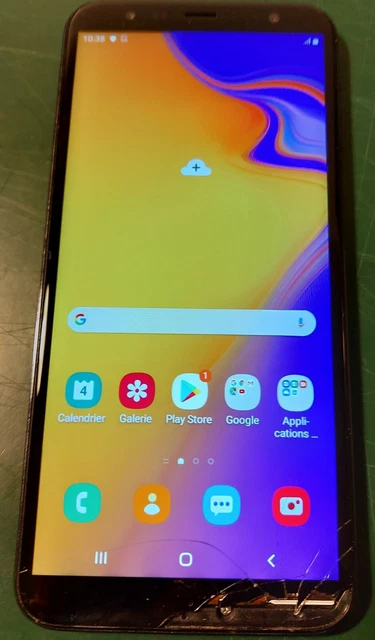 Écran Lcd Amoled Fissuré Et Cassé Sur Le Bas Samsung Galaxy J6 Plus