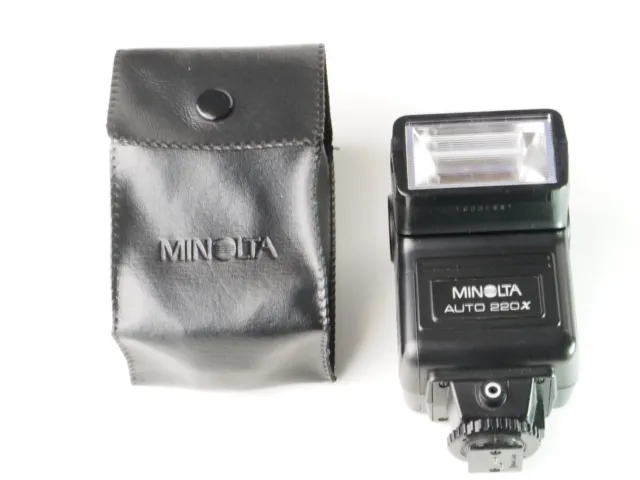 GOOD, TESTED, Minolta Auto Electroflash 220x Shoe Mount Flash w/Case