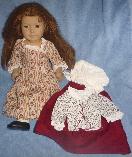 American Girl Felicity Merrriman doll Pleasant Company meet and school outfits