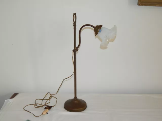 ANCIENNE LAMPE de Bureau Art Déco en Métal avec TULIPE en Verre OPALESCENT