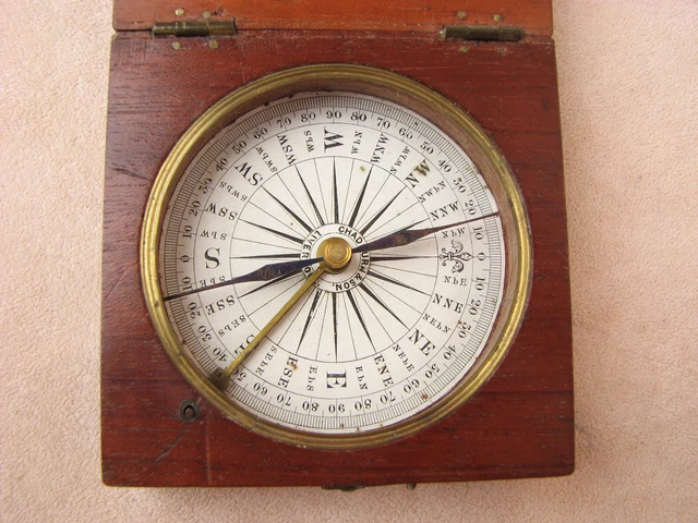 Mid Victorian pocket compass signed Chadburn & Son Liverpool