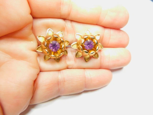 Purple Prong Set Layered Gold Tone Metal Flower Screw Back Earrings Vintage