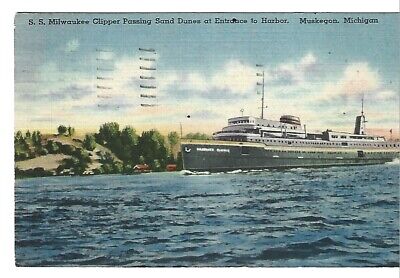 Great Lakes Luxury Liner SS Milwaukee Clipper on Lake Michigan Linen Postcard