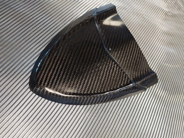Century Carbon Full Carbon Fibre Rear Mudguard / Hugger – Fits Yamaha MT10 – Blue Accent