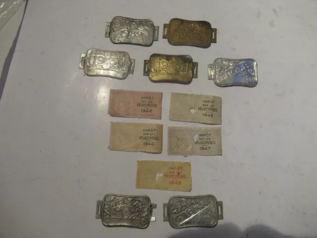 Sept Plaques anciennes Fiscales (Taxe) de vélo - Cinq timbres impots vélocipèdes