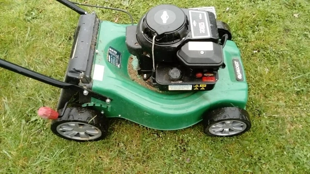 QUALCAST PETROL LAWNMOWER, spares or repair PicClick UK