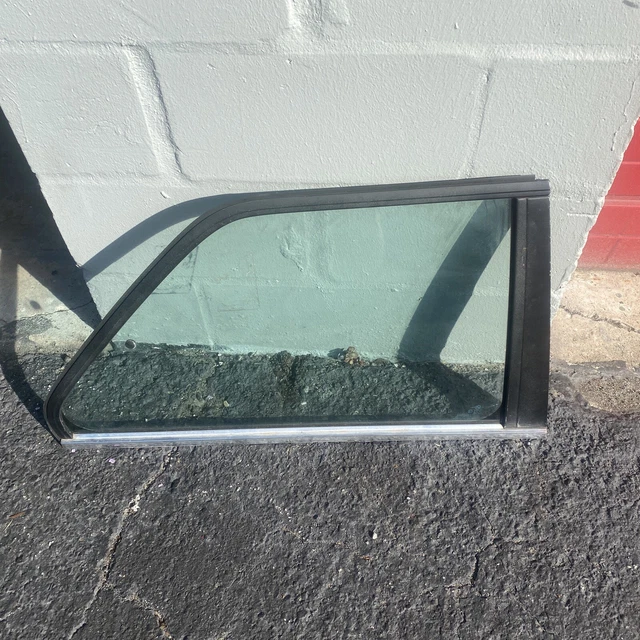 BMW E30 COUPE Pop Out Rear Window Passenger Side Right £41.66 PicClick UK