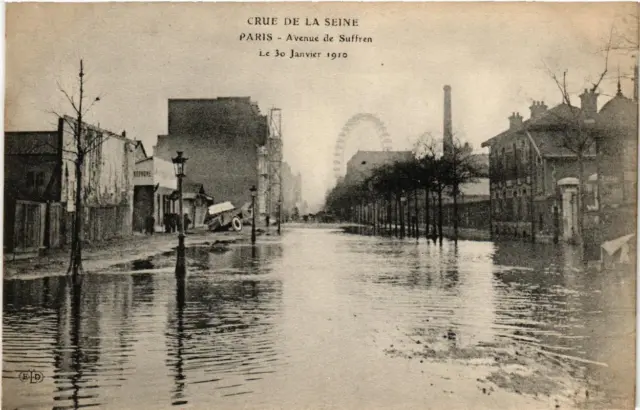 CPA PARIS Avenue de Suffren INONDATIONS 1910 (606020)