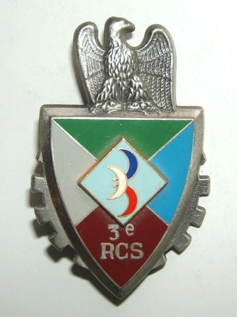 Médaille Française 3ème Régiment De Commandement Et De Soutien - Année 1979