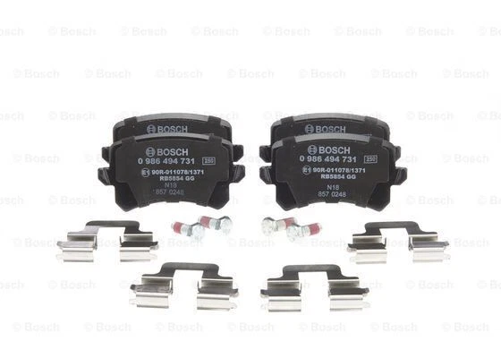 Remblokset BOSCH 0 986 494 647, voor voor Mercedes-Benz