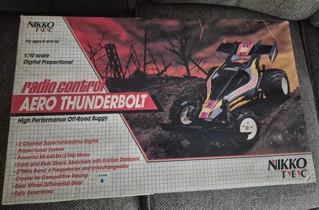 Ancien Buggy Nikko R/C Thunderbolt F10 - Échelle 1:10 - Non Testé - Pour Collection Ou Restauration