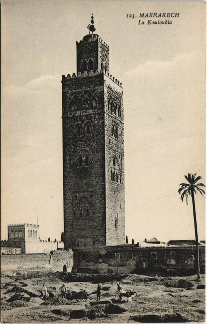 CPA AK MAROC MARRAKECH La Koutoubia (10622)