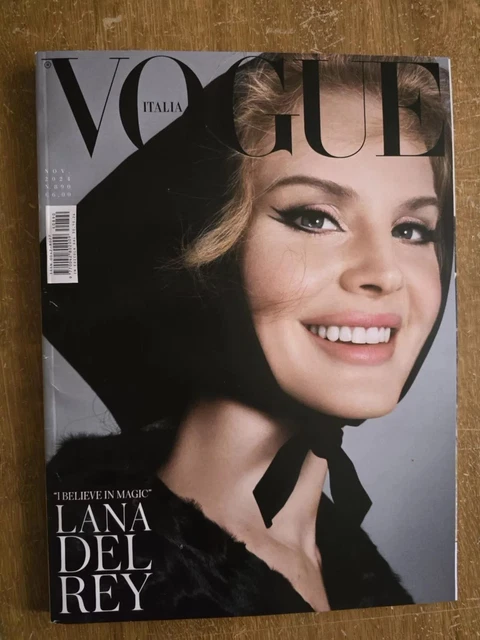 女性情報誌 Vogue Italia June 2019 Lana Del Rey Lana Del Rey is the Cover Star of Vogue Italia June 2019 Issue