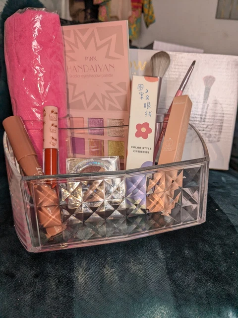 Hermoso organizador cosmético facetado... PAQUETE DE MAQUILLAJE ADICIONAL