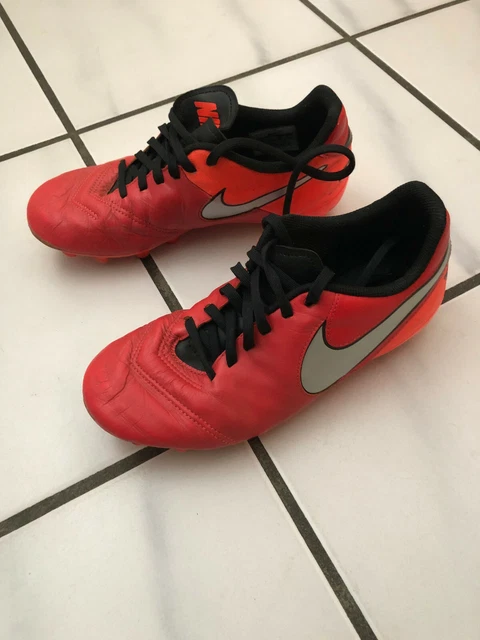 Nike Junior Tiempo Legend VI FG Kinder Fußballschuhe Nocken rot Groesse 38