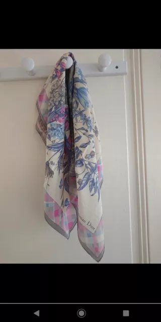 Splendide Carré / Foulard en soie Christian Dior