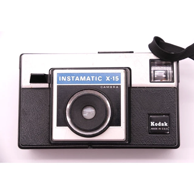 Cámara fotográfica vintage Kodak INSTAMATIC X-15 para apuntar y disparar