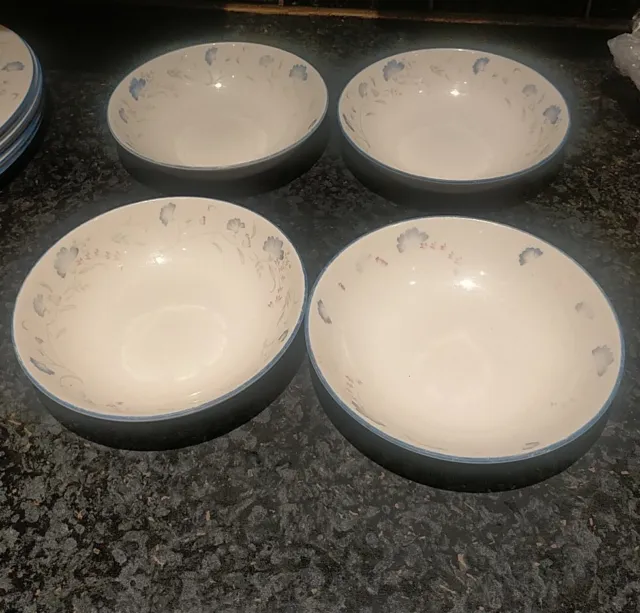 Royal Doulton Expressions Windermere Soup/Cereal Bowls x 4