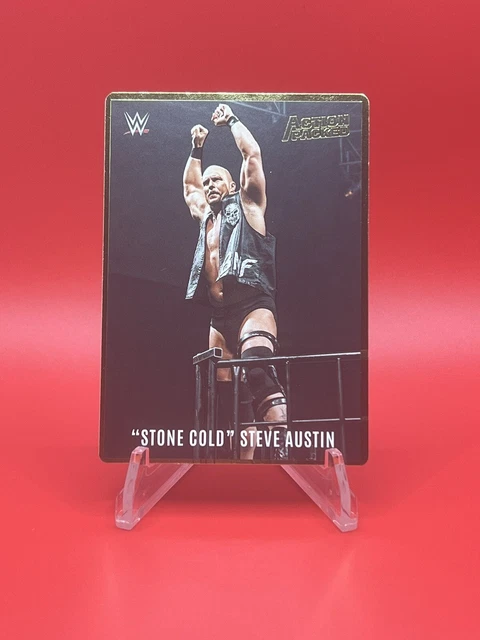 PANINI WWE CHRONICLES 2023 ricco di azione 