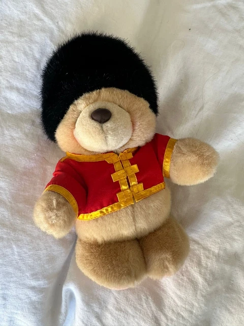 Forever Friends Teddy 3205 London Beefeater Rare Collectible 90s Vintage Plush