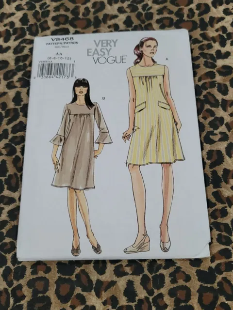 VOGUE Sewing Pattern V8468 MISSES DRESS Size: 6-12 Un-CUT(1090