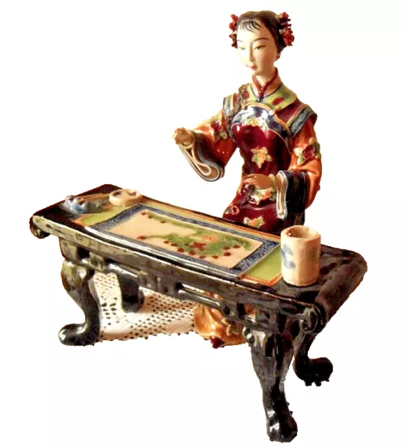 Oriental Shiwan Chinese Ceramic Lady Porcelain Dolls Figurine with Table Painter