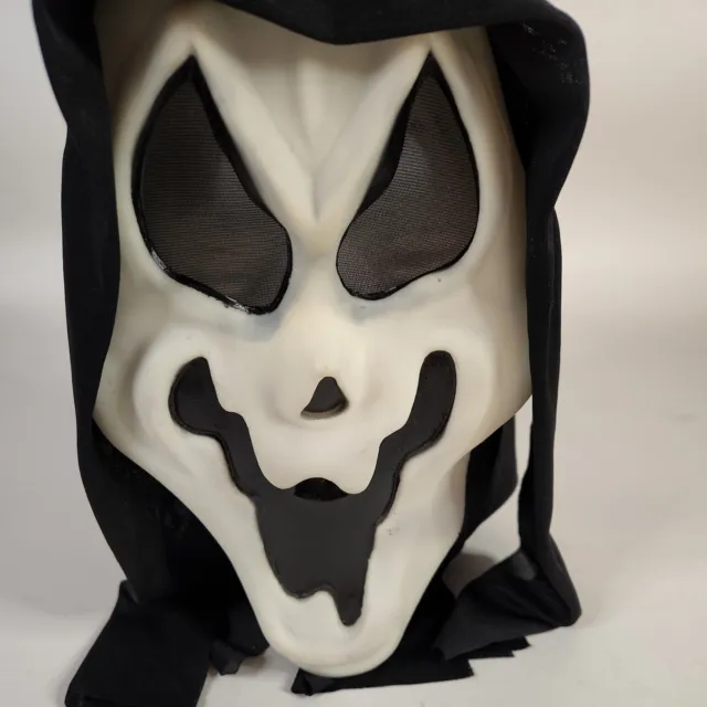 VTG Scream Mask Easter Unlimited, Inc Fun World Grin Ghost Face with Hood 2