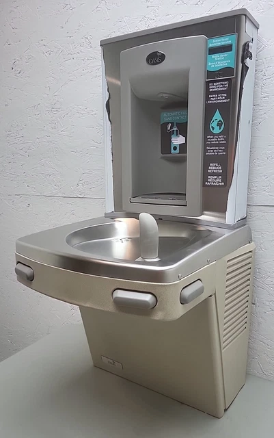 Oasis PG8EBF Drinking Fountain w/ Bottle Filler On-Wall Refrigerated Slight Damg
