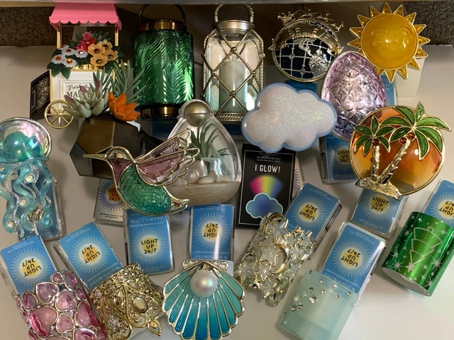 Bath and Body Works Wallflower Fragrance Plug-in Night Light Up 24/7 You CHOOSE Bath and Body Works Wallflower Fragrance Plug-in Night Light Up 24/7 You CHOOSE
