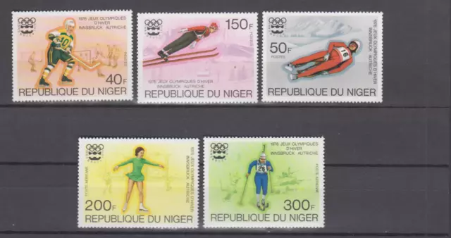 Pp171 - Niger Stamps 1976 Winter Olympics/Hockey/Figure Skating/Ski Jump Mnh