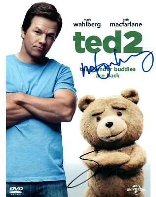 Mark Wahlberg Seth MacFarlane 8x10 signed Photo autographed Picture includes COA