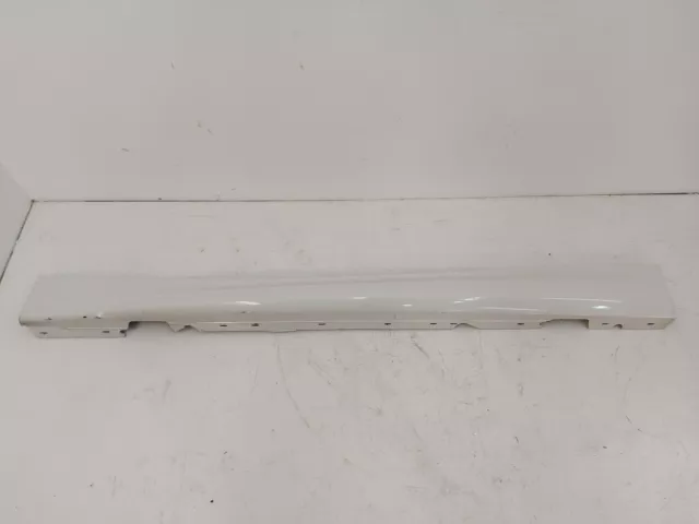 08-13 BMW 135i LH Left Rocker Panel Side Skirt Moulding White *Notes*