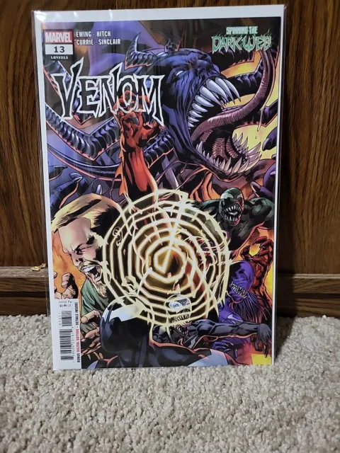 Venom #13 Marvel 2021 Series Dark Web Hitch Variant