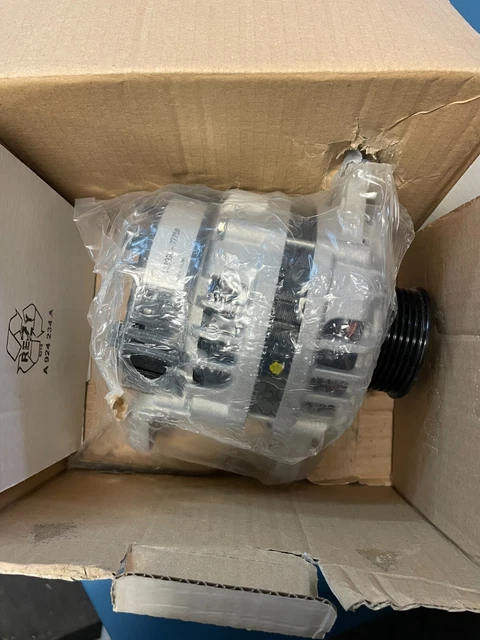 Alternateur YANMAR 128990-77250 - NEUF. Alternator - Original Part