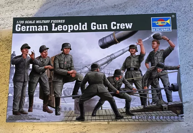 Trumpeter No. 00406 German Leopold Gun Crews Figuren Bausatz neu und in OVP 1:35