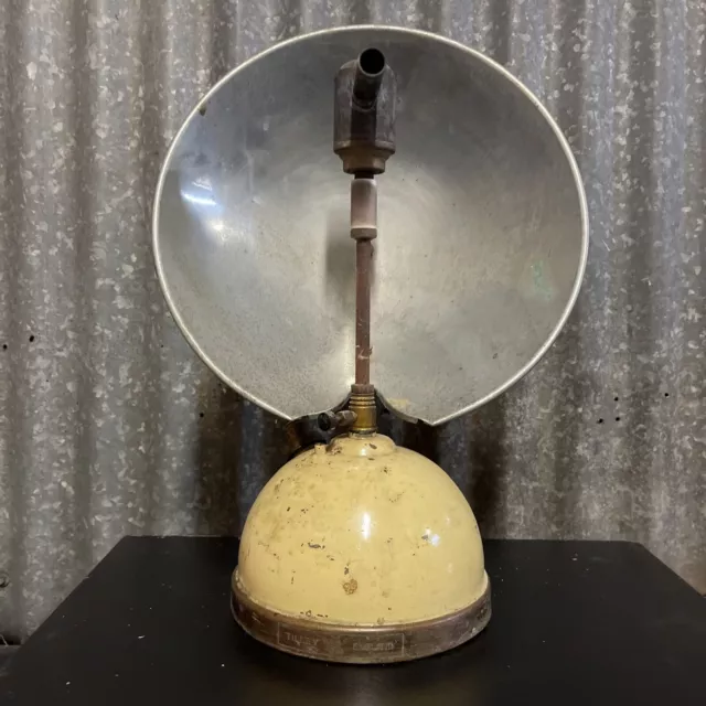 Vintage Tilley radiator kerosene heater pressure lamp.