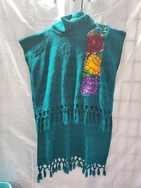 Warm winter poncho women colorful flower pattern embroidery soft woolen wool