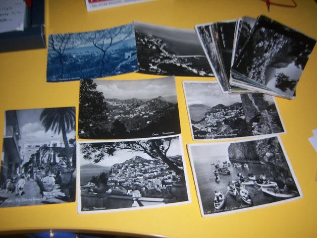 Lot De 4 Cartes Postales Anciennes – Femmes Du Monde, Style Voyage – État Correct