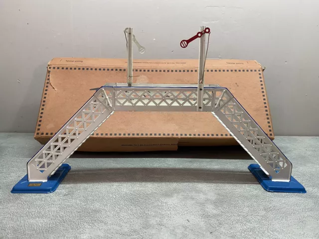 HORNBY ECHELLE O PASSERELLE N°2 AVEC SEMAPHORES EN TBE Boîte