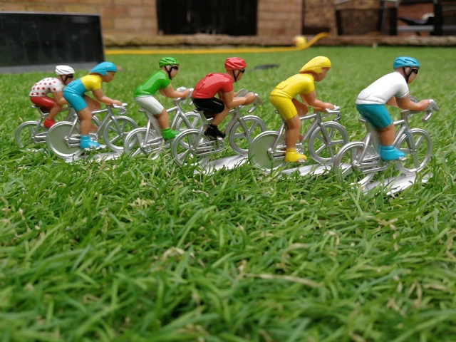 NOREV TOUR DE France Model Cyclists £23.00 - PicClick UK