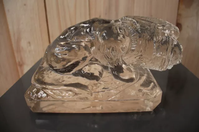 grand lion en verre moulé de muller frères art déco