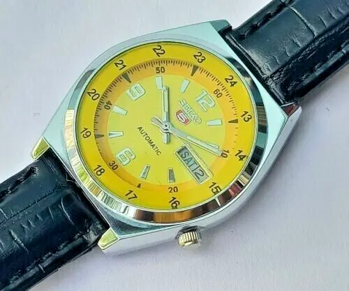 Orologio da polso vintage da uomo automatico Seiko 5 con quadrante giallo...