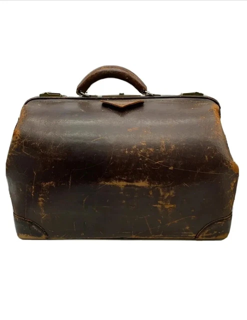 Cowhide Leather Gladstone Doctors 1930s Travel Bag Stamped 18 43M 20”x12”x14”