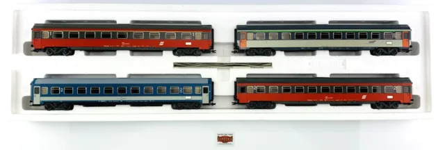 JM439 - Marklin H0 42724 - Set Von 4 Autos F-Zug Paris-Budapest