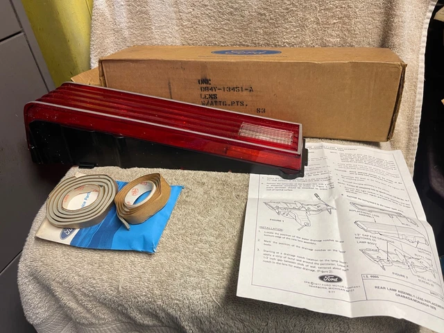 Nos Ford D84Y-13451-A 1978 Granda Mercury Monarch Taillight Lens Lh