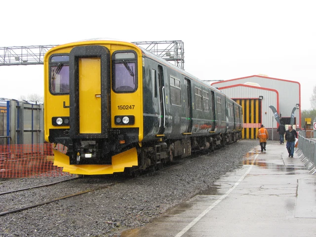 RAILWAY PHOTO CLASS 150 DMU 12x8 (A4) Bristol St. Philip's Marsh Open ...